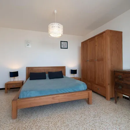 Apartment La De La By Interhome Le Grau-du-Roi